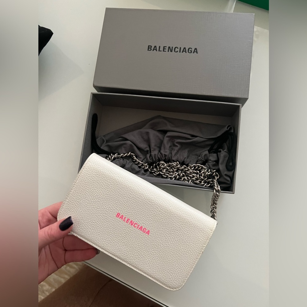 Balenciaga woc